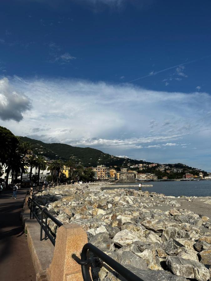 Town Flat Rapallo - Free Parking Kültér fotó